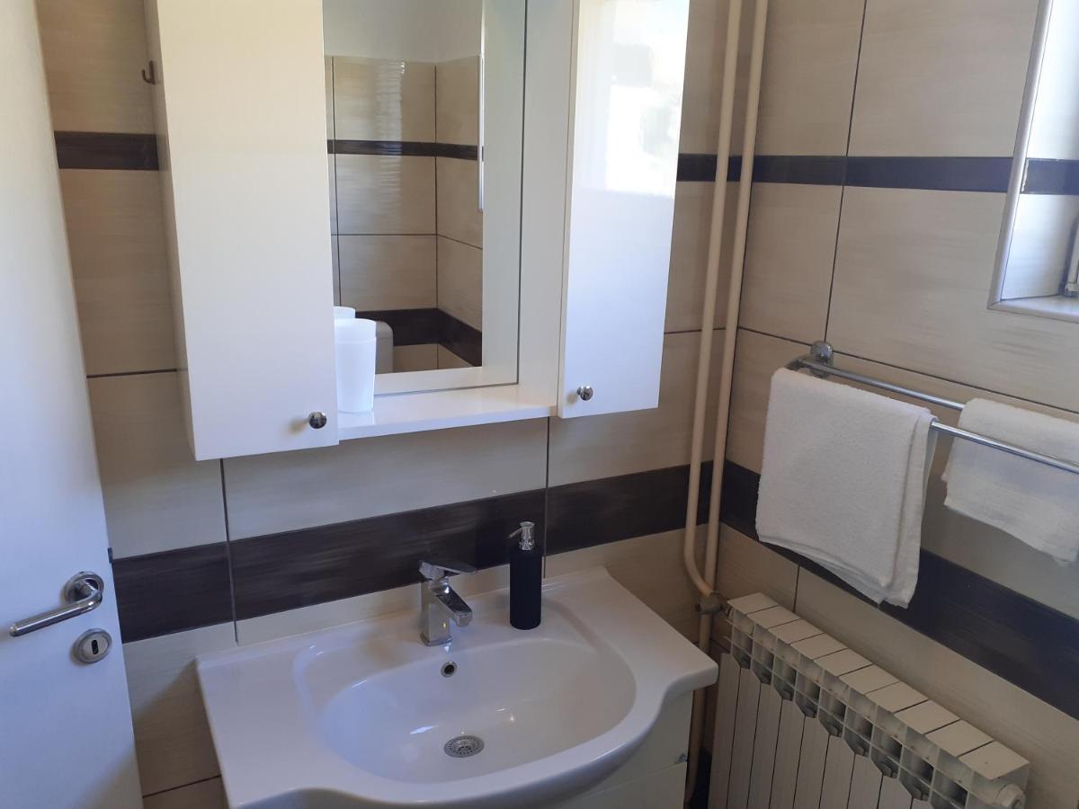 Apartment Tomas,,,Spacious House With Private Parking,Terrace,5G Internet,,,,, 자다르 외부 사진